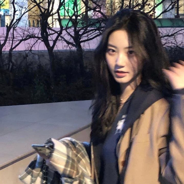 我是纳斯琳